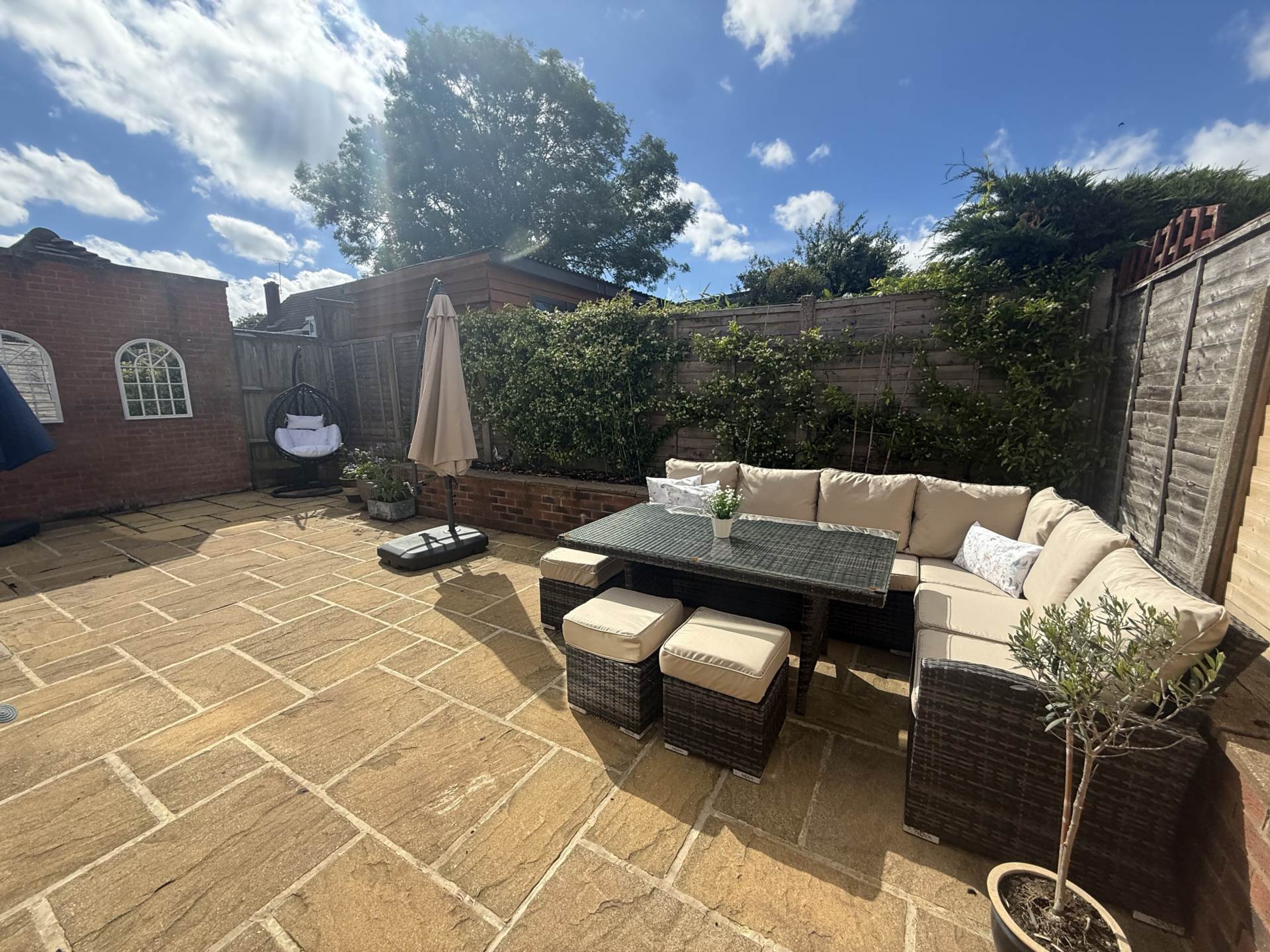 New Road, Shenley, Image 11
