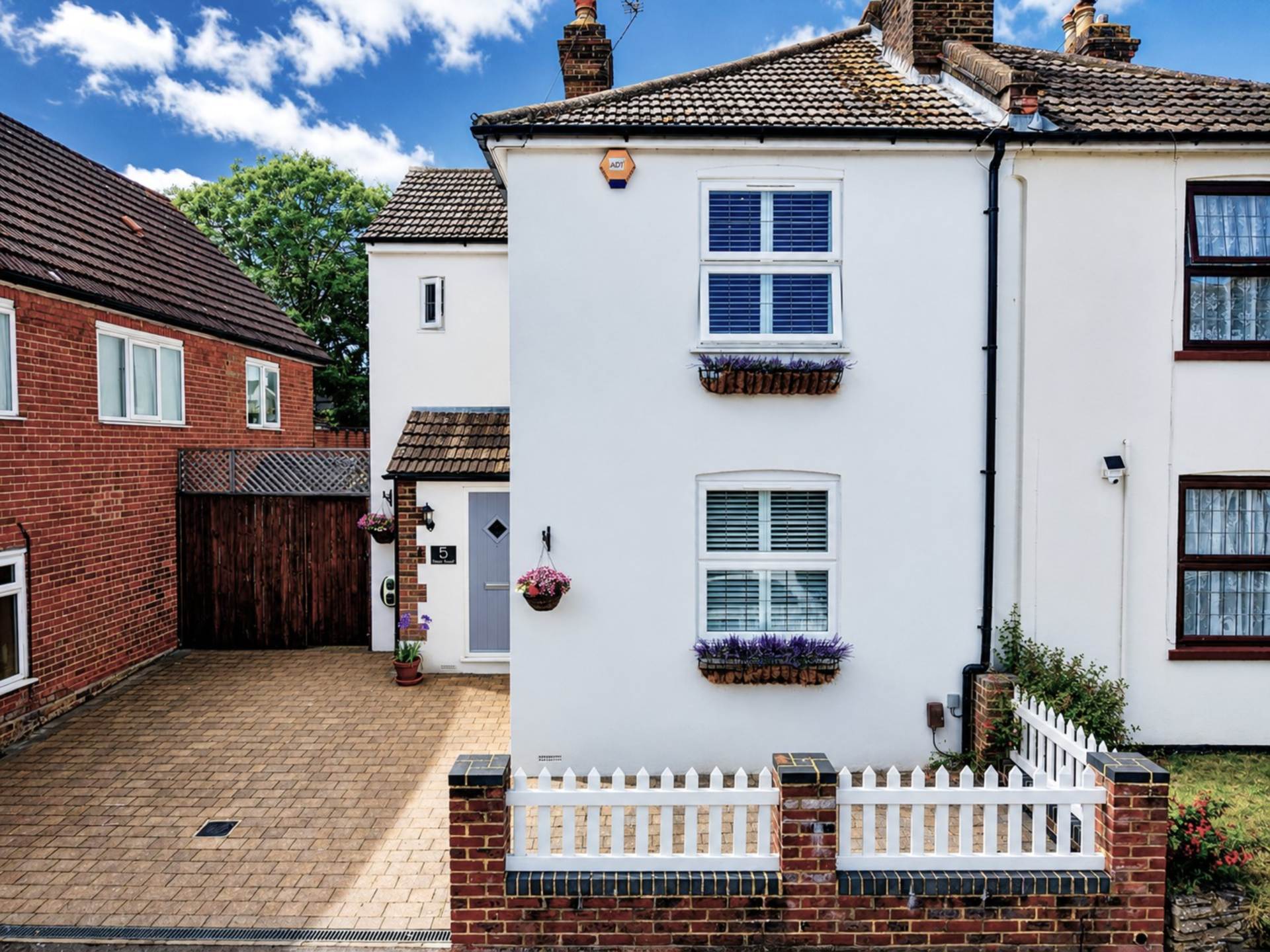 New Road, Shenley, Image 2
