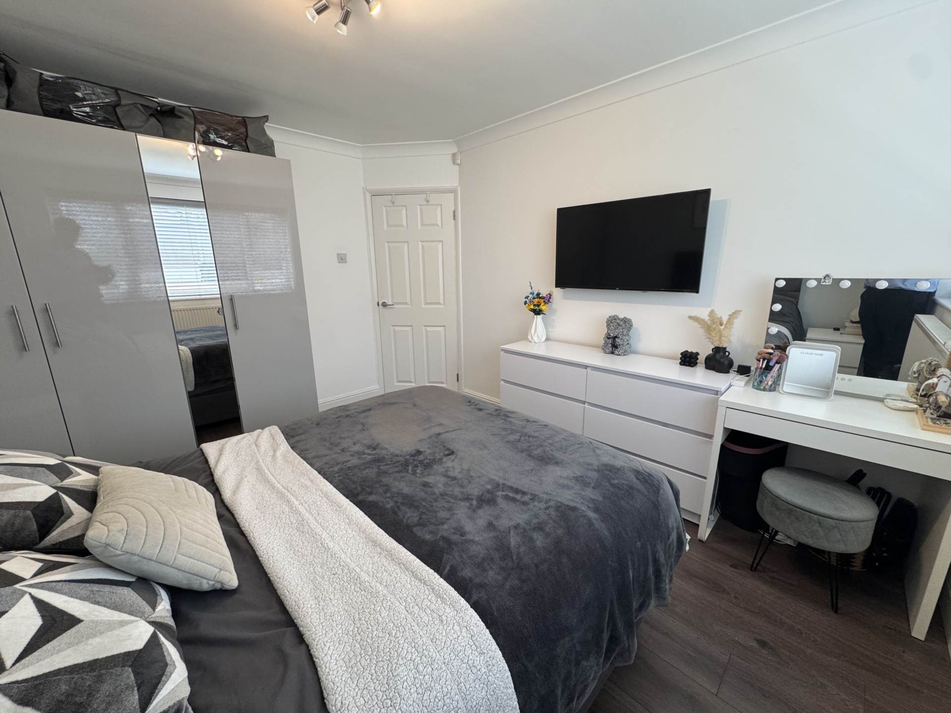 West View Court, Elstree, Image 10
