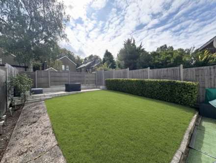 West View Court, Elstree, Image 12