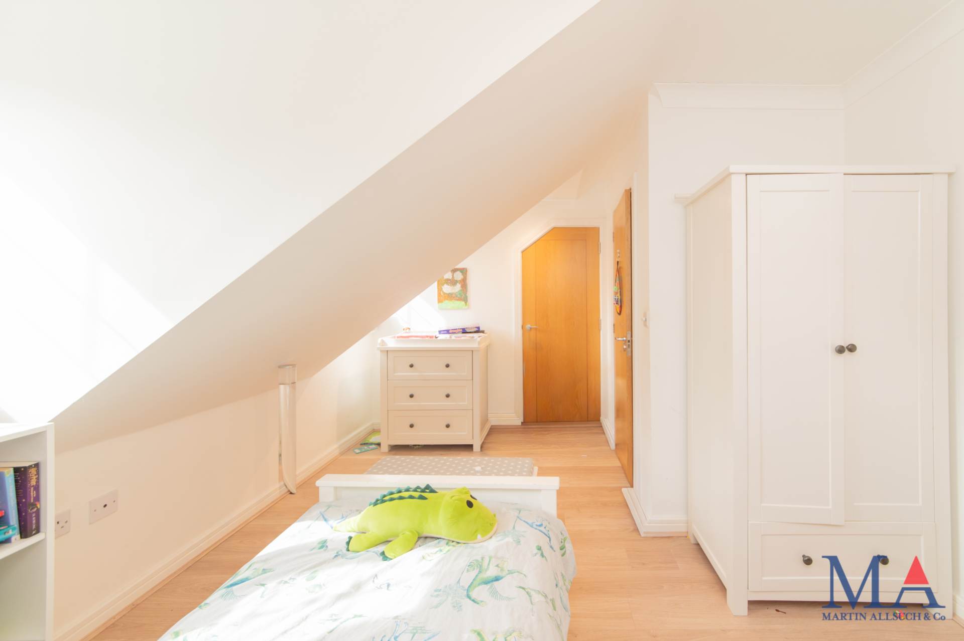 Highbridge Close, Radlett, Image 27