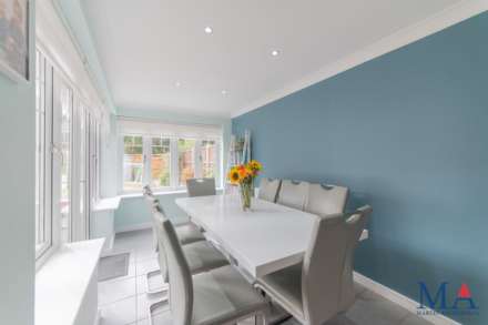 Highbridge Close, Radlett, Image 14