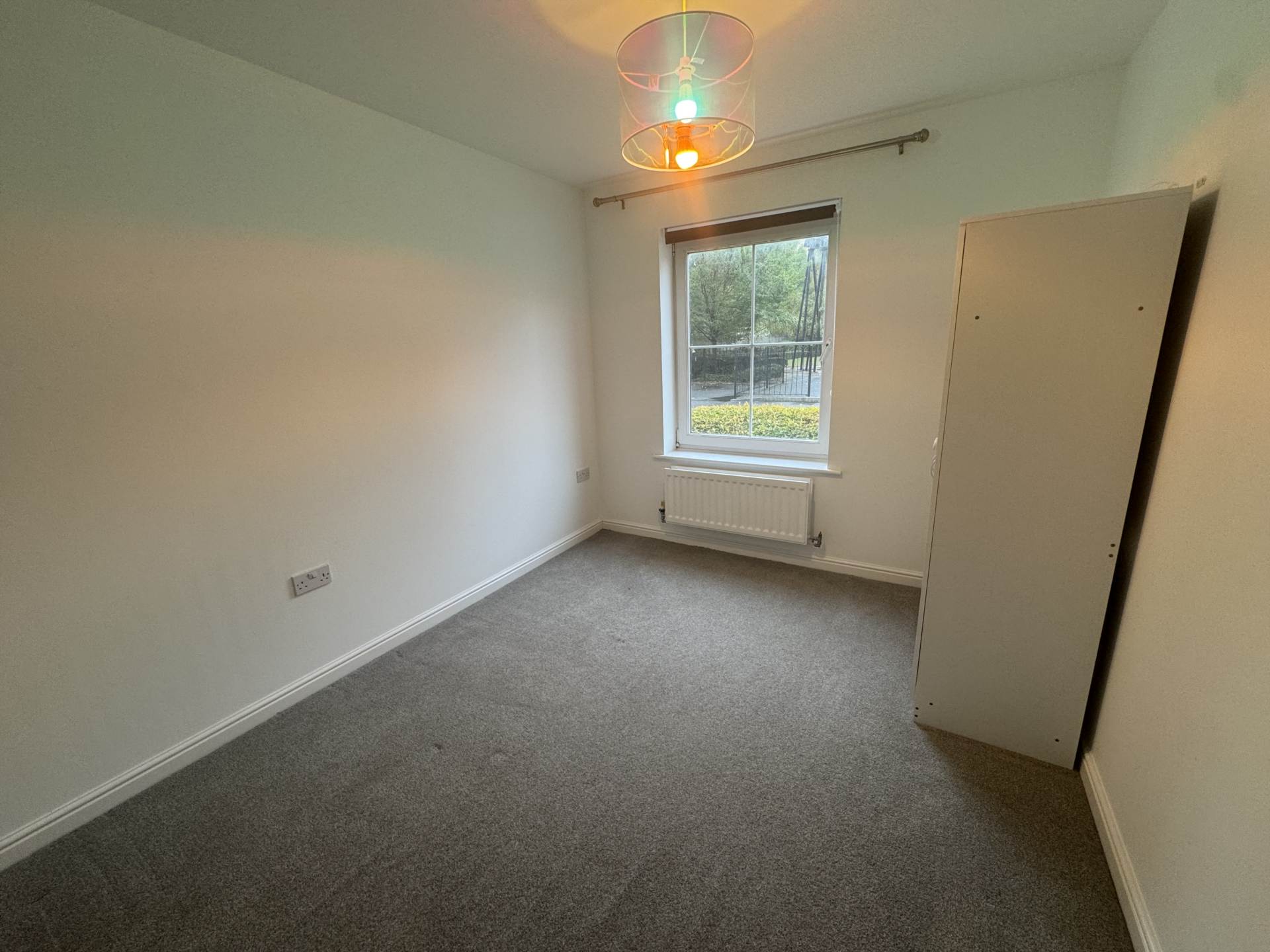 Whitehall Close, Borehamwood, Image 8