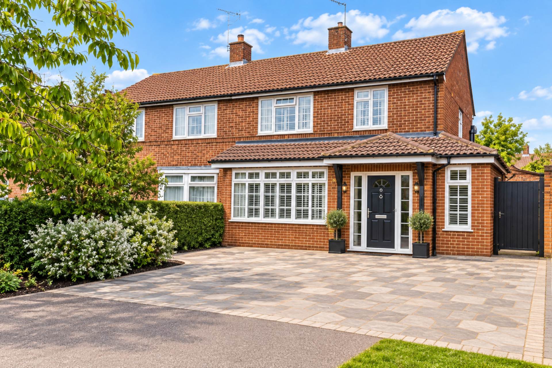 Thornbury Gardens, Borehamwood, Image 3