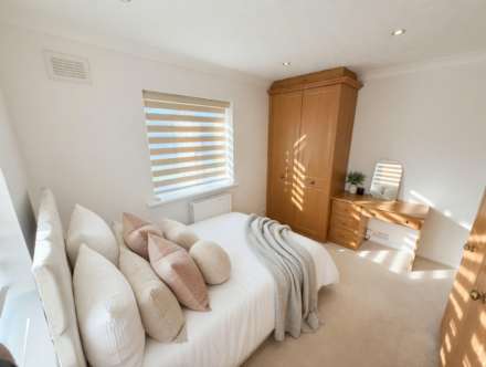 Grange Road, Elstree, Image 3