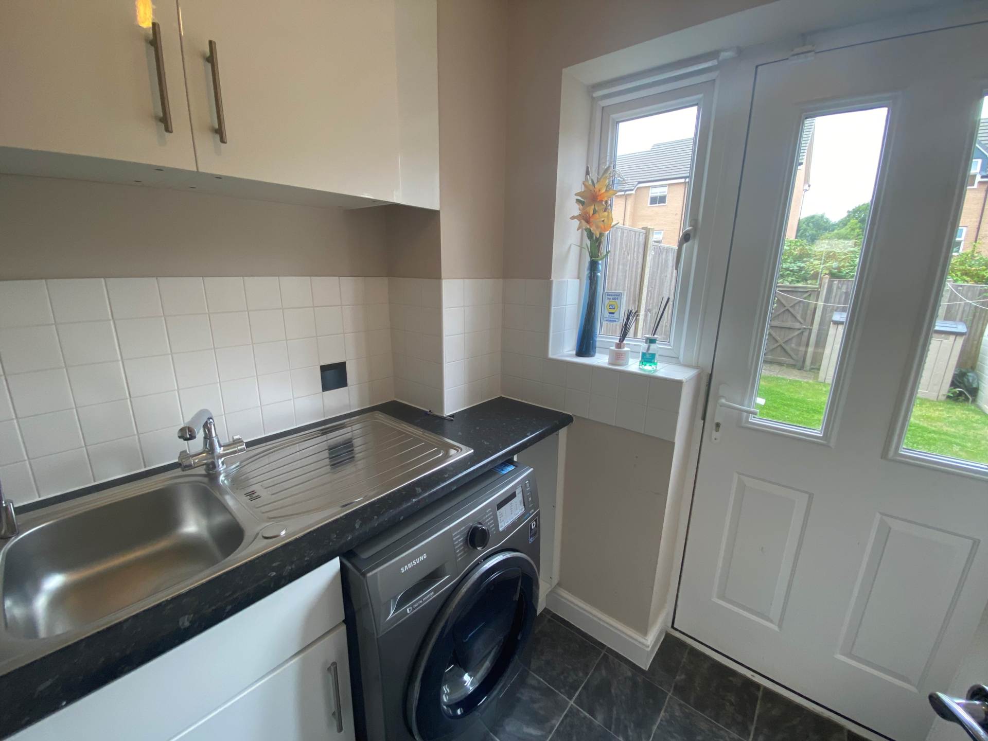 Coleridge Way, Borehamwood, Image 4