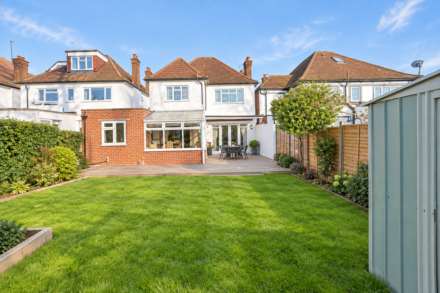 Highview Avenue, Edgware, Image 10