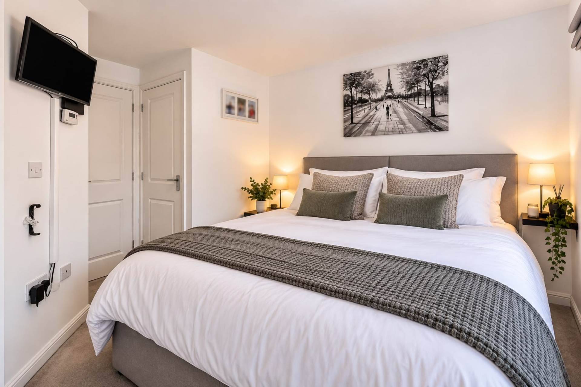 Peregrine Way, Hatfield, Image 4