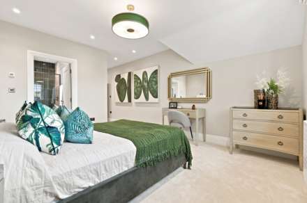 Abbots Langley, Image 17
