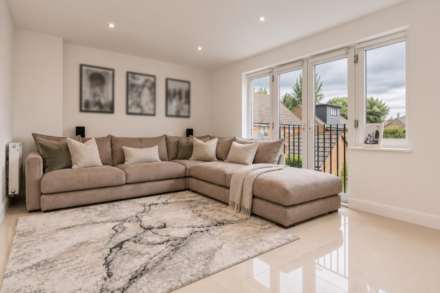 Chaucer Grove, Borehamwood, Image 2