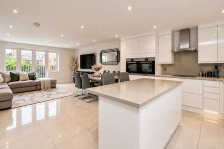 Chaucer Grove, Borehamwood, Image 6