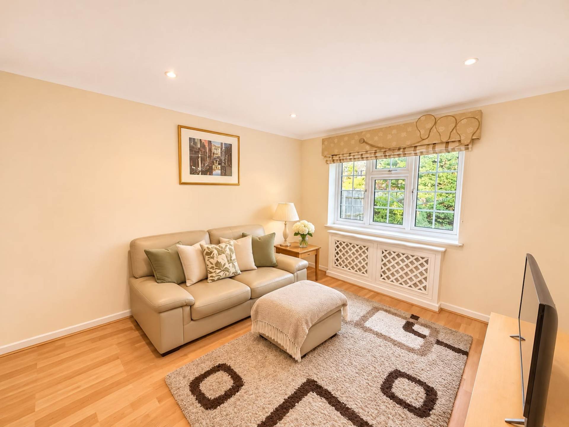 Sheraton Close, Elstree, Image 2