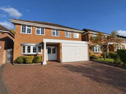 Property For Sale Sheraton Close, Elstree, Borehamwood