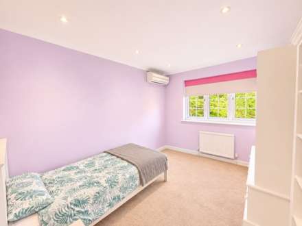 Sheraton Close, Elstree, Image 14