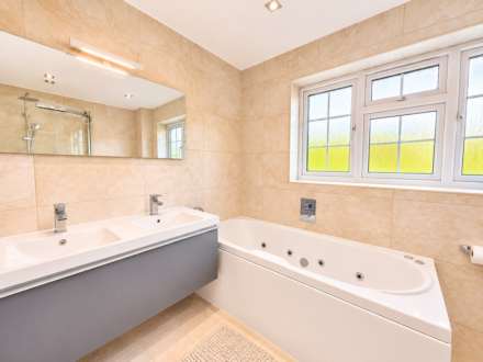Sheraton Close, Elstree, Image 16