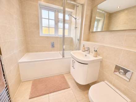 Sheraton Close, Elstree, Image 17