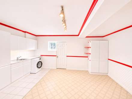 Sheraton Close, Elstree, Image 7
