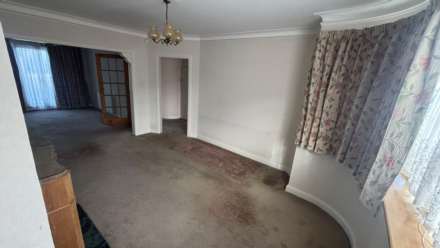 Old Rectory Gardens, Edgware, Image 2