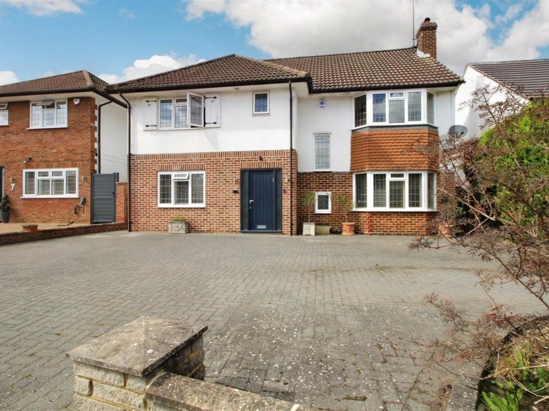 Grange Road, Borehamwood, Image 2