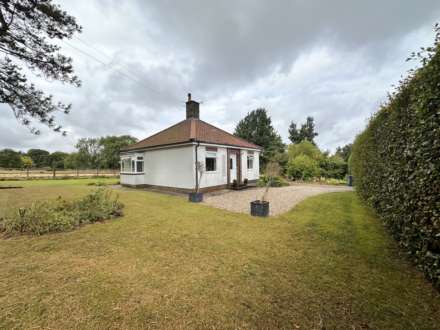 2 Bedroom Detached Bungalow, Stamfordham, Northumberland
