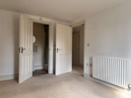 3 St Helen's Court, Corbridge, Image 9