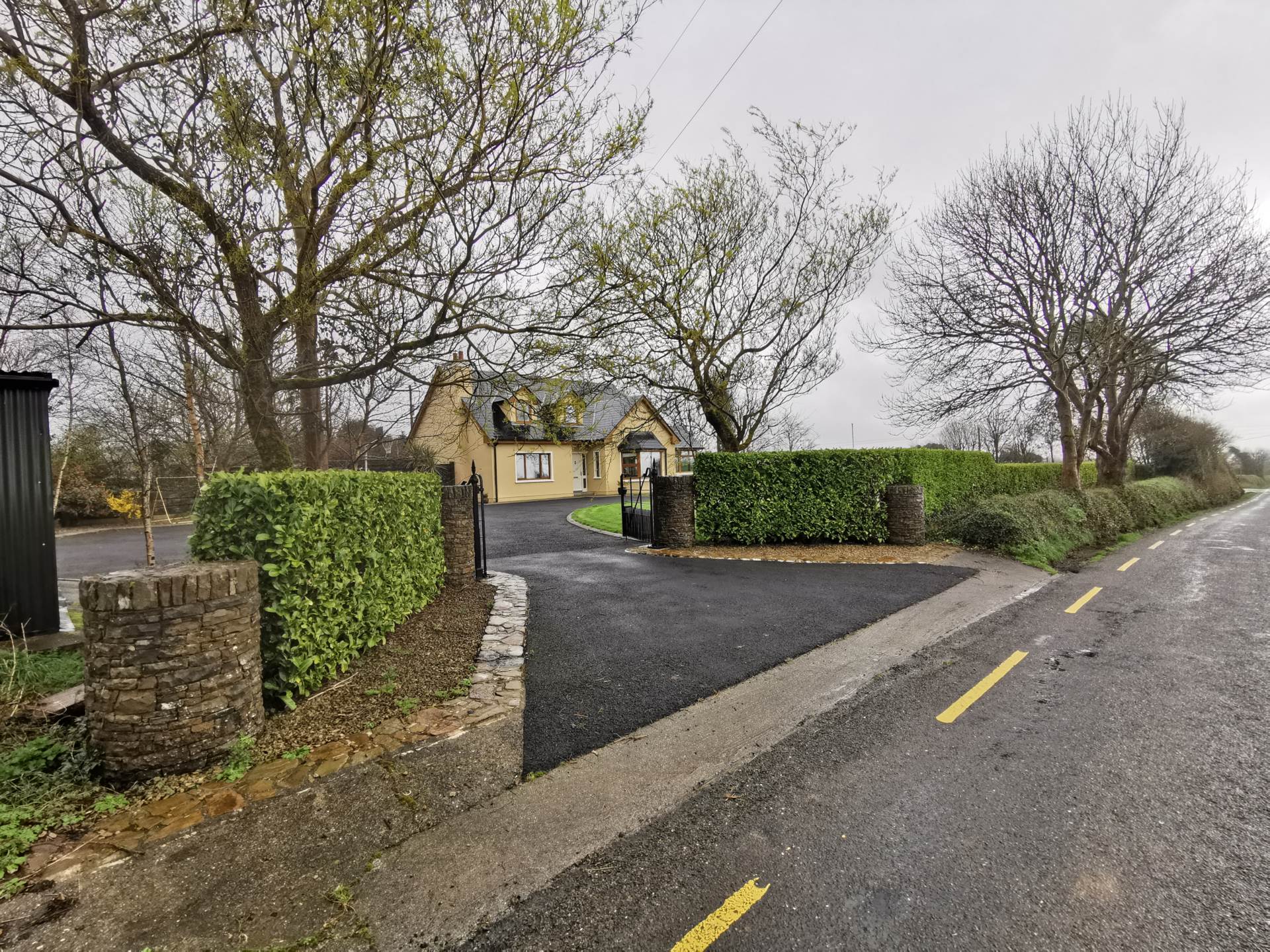 Clogher, Ballymacelligott, Tralee, Co. Kerry V92 XR99, V92 XR99 Clogher, Ballymacelligott, Tralee, Co. Kerry V92 XR99, V92 XR99
