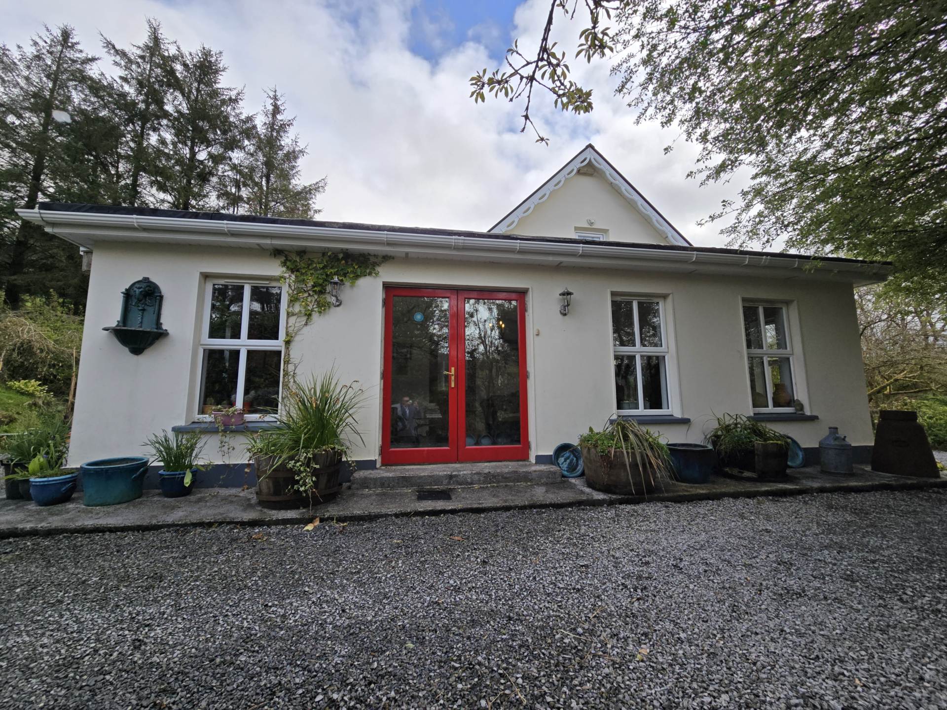 Underhill, Rockhill West, Rockchapel, Mallow, Co. Cork P51 T0V1, P51 T0V1 Underhill, Rockhill West, Rockchapel, Mallow, Co. Cork P51 T0V1, P51 T0V1
