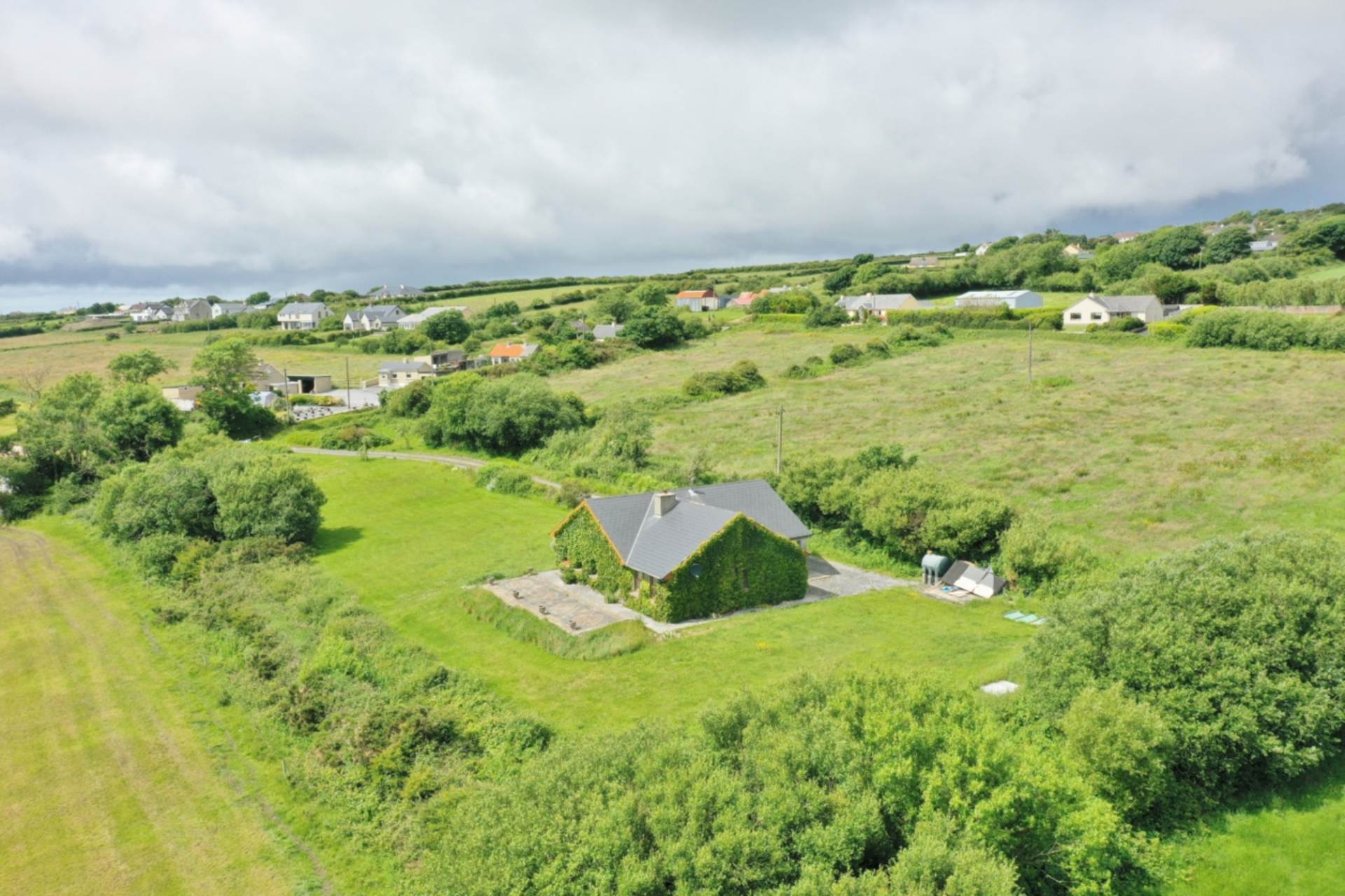 Lahesrough, Ballybunion, Listowel, Co. Kerry V31 A720 Lahesrough, Ballybunion, Listowel, Co. Kerry V31 A720