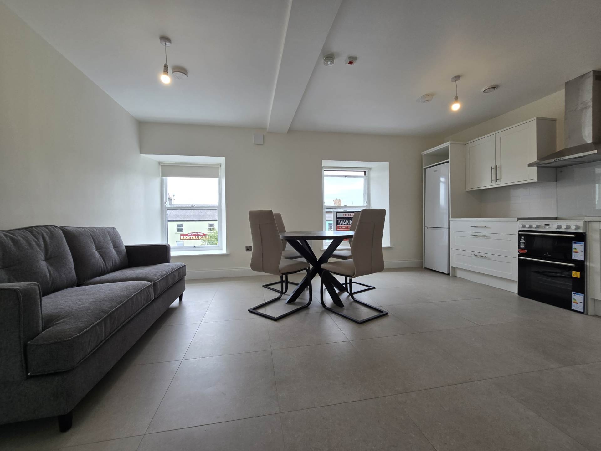 Apartment 3 – 38 Main Street, Castleisland, V92 HC60 Apartment 3 – 38 Main Street, Castleisland, V92 HC60