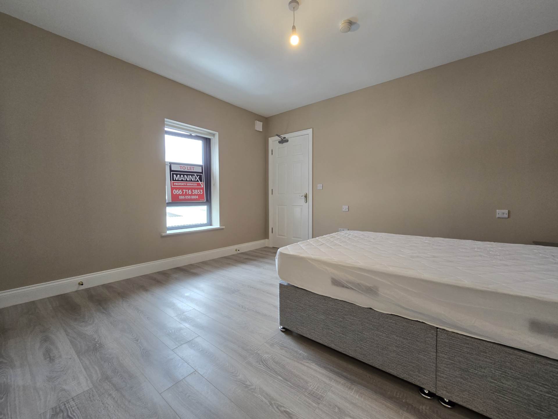 Apartment 2 – 38 Main Street, Castleisland, Co. Kerry Apartment 2 – 38 Main Street, Castleisland, Co. Kerry