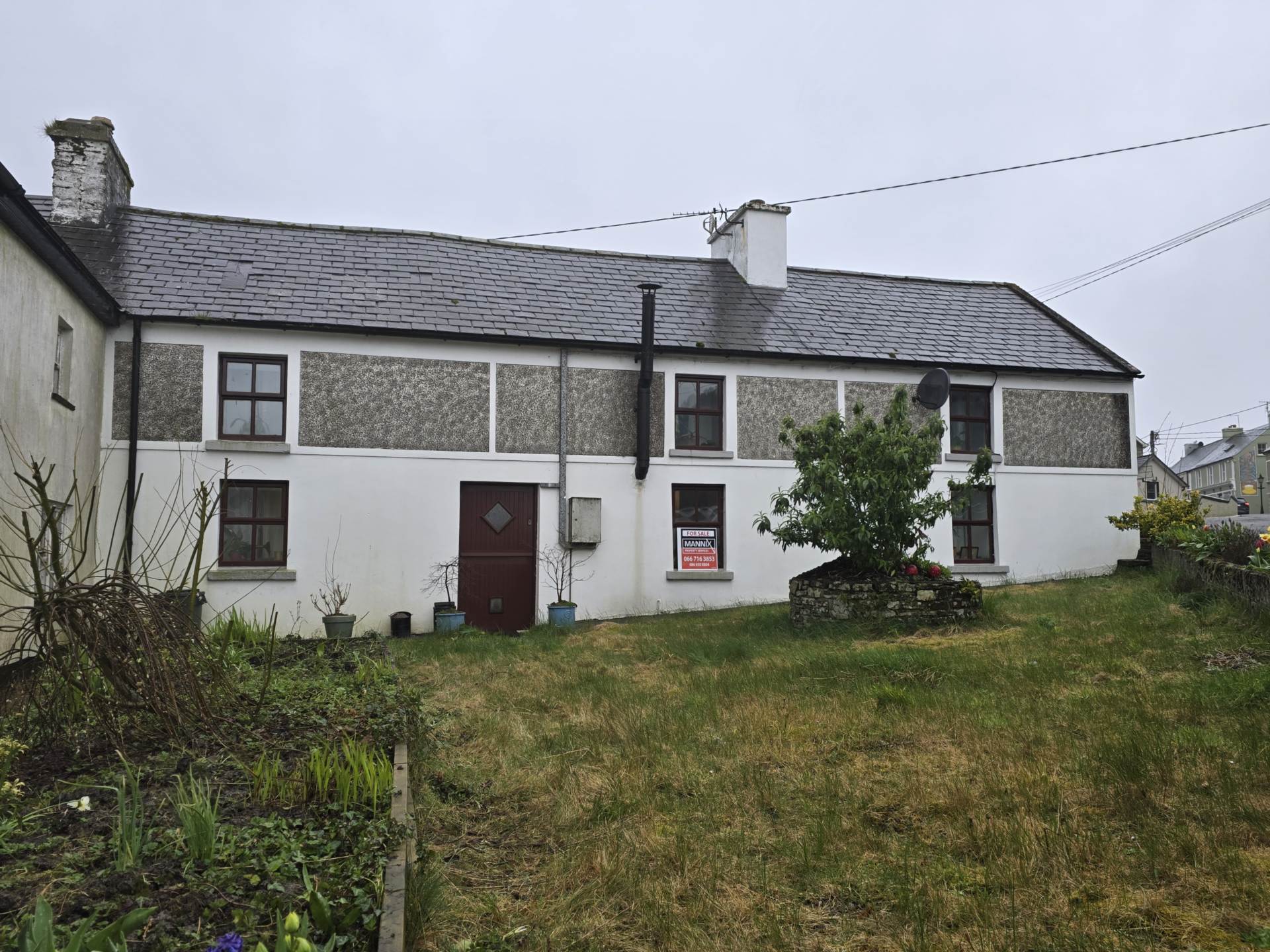 Lár an bhaile, Knocknagoshel, Co. Kerry V92 F785