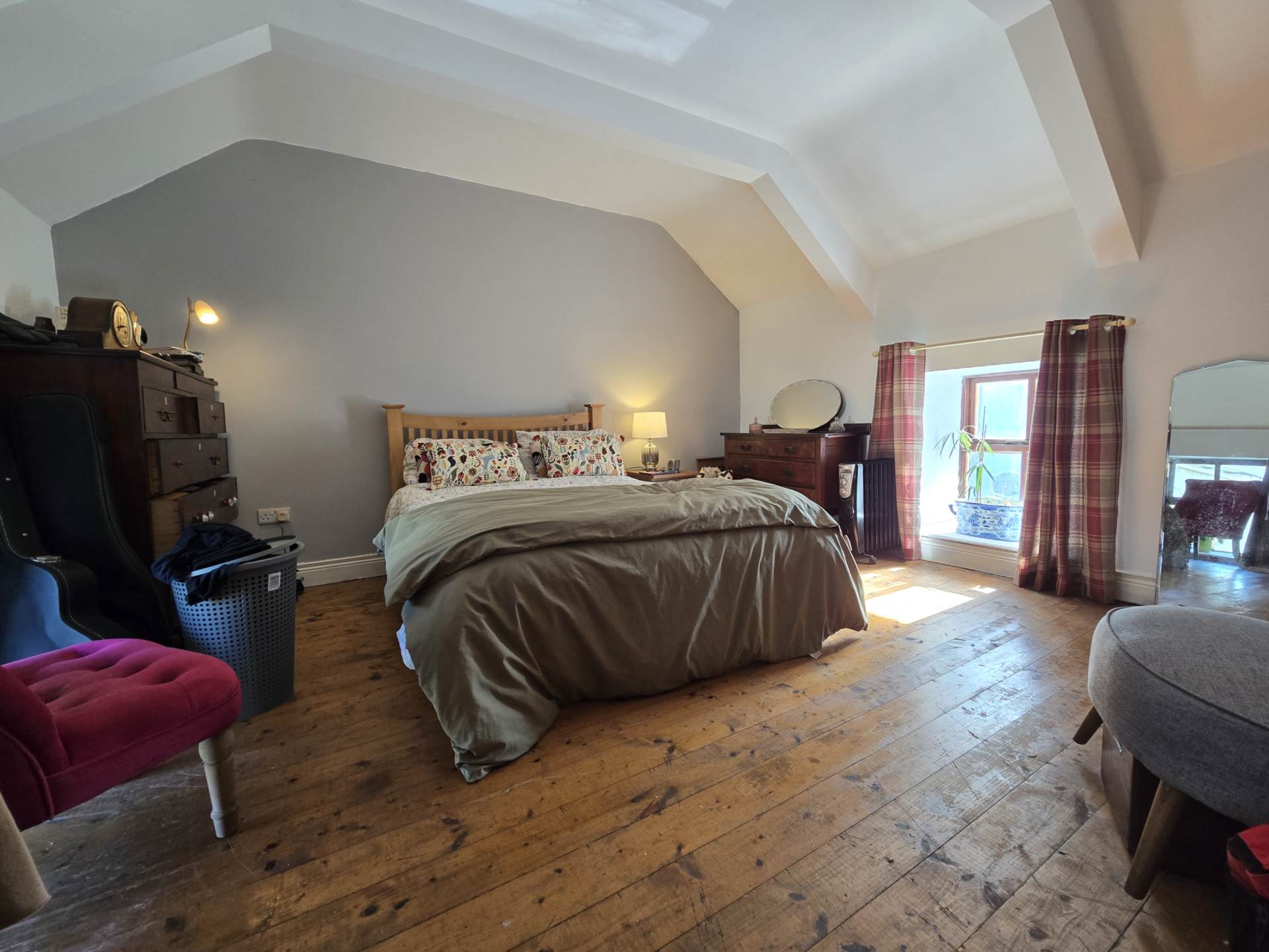 Lár an bhaile, Knocknagoshel, Co. Kerry V92 F785