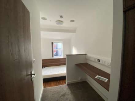 Duddingston Avenue, Allerton, Image 11