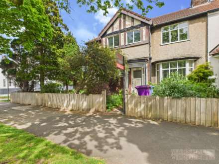 Brodie Avenue, Grassendale, L19