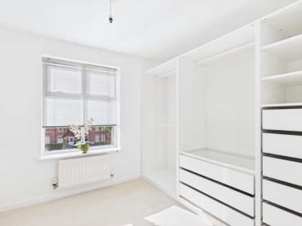 Park Avenue, Mossley Hill, Image 13