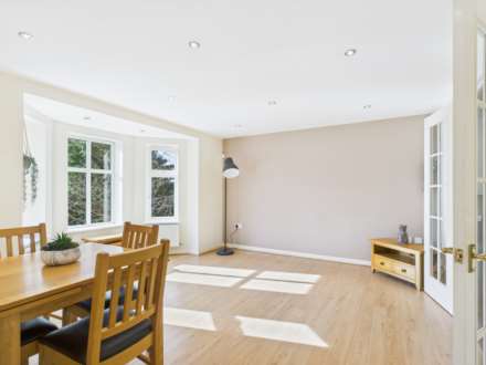 Park Avenue, Mossley Hill, Image 4