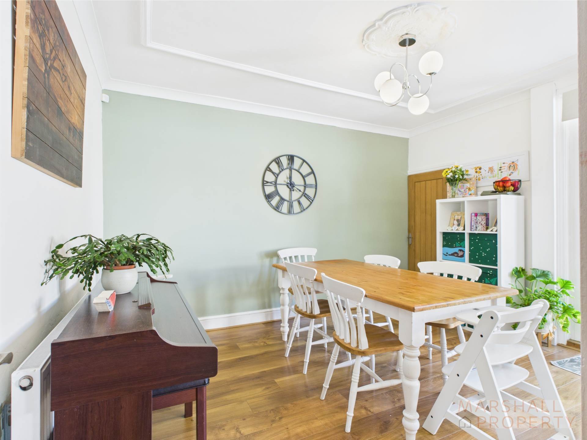 Duncombe Road South, L19, Image 6