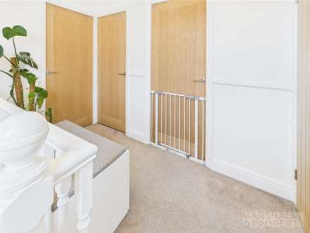 Duncombe Road South, L19, Image 16