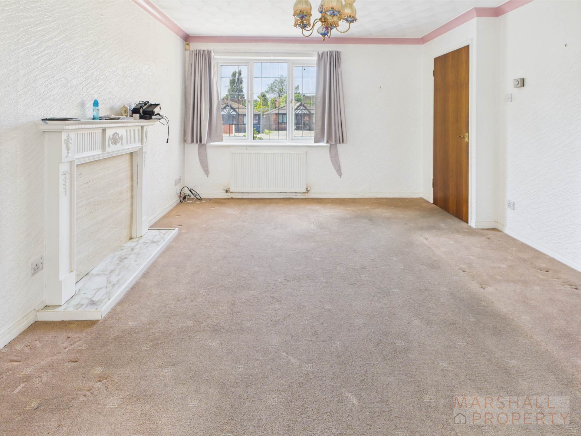 Lawrence Close, Grassensdale, L19, Image 2
