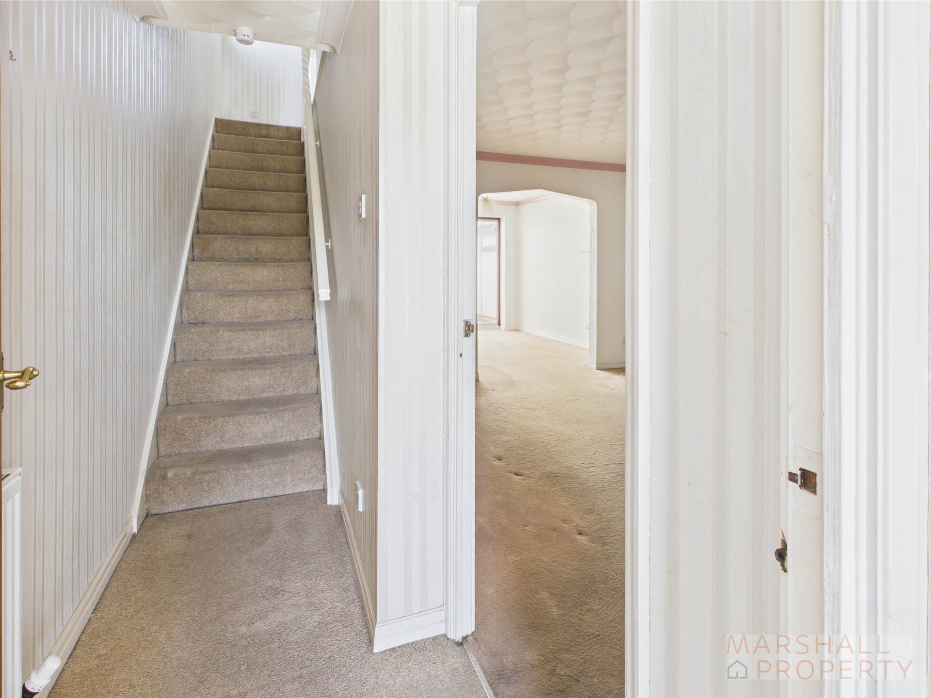 Lawrence Close, Grassensdale, L19, Image 5