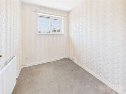 Lawrence Close, Grassensdale, L19, Image 14