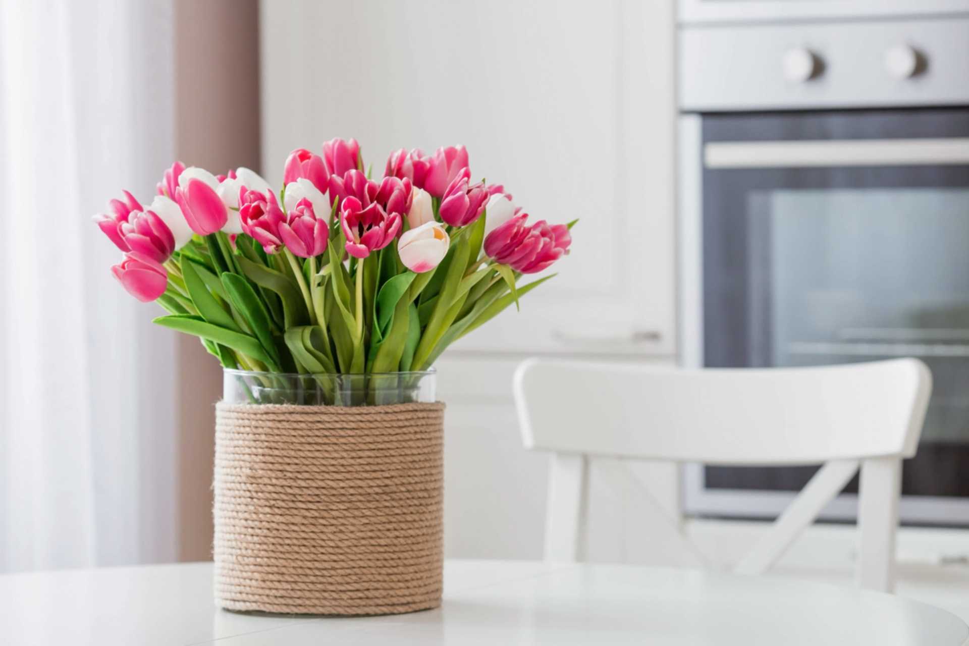 5 Tips to get your home SOLD this Spring!