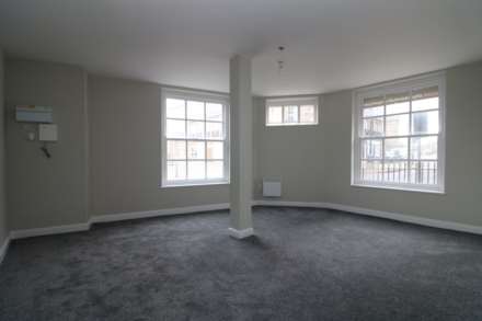 2 Bedroom Apartment, Mersey View residence, Canning Street, Hamilton Square