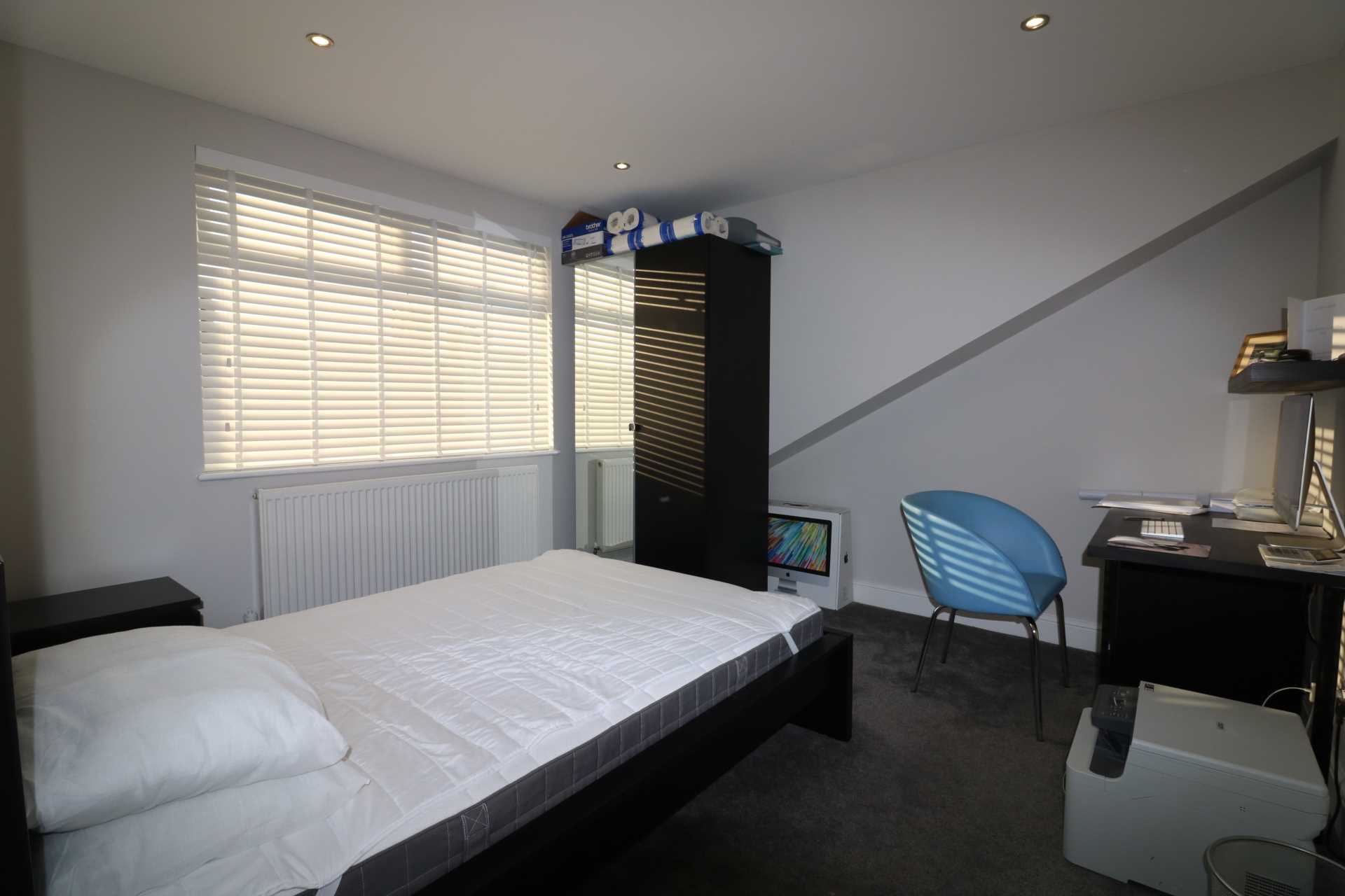 Crawford Avenue, Mossley Hill, Image 12
