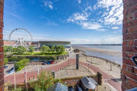 2 Bedroom Apartment, The Colonnades, Liverpool