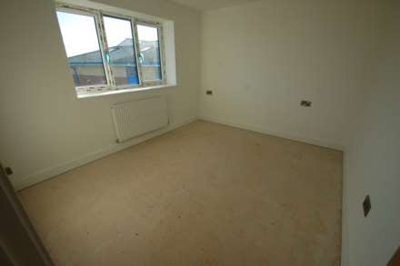 Half Moon Court, Paignton, Image 7