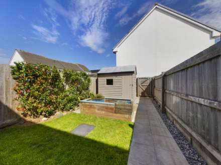 Plym View Close, Plymouth, Image 9