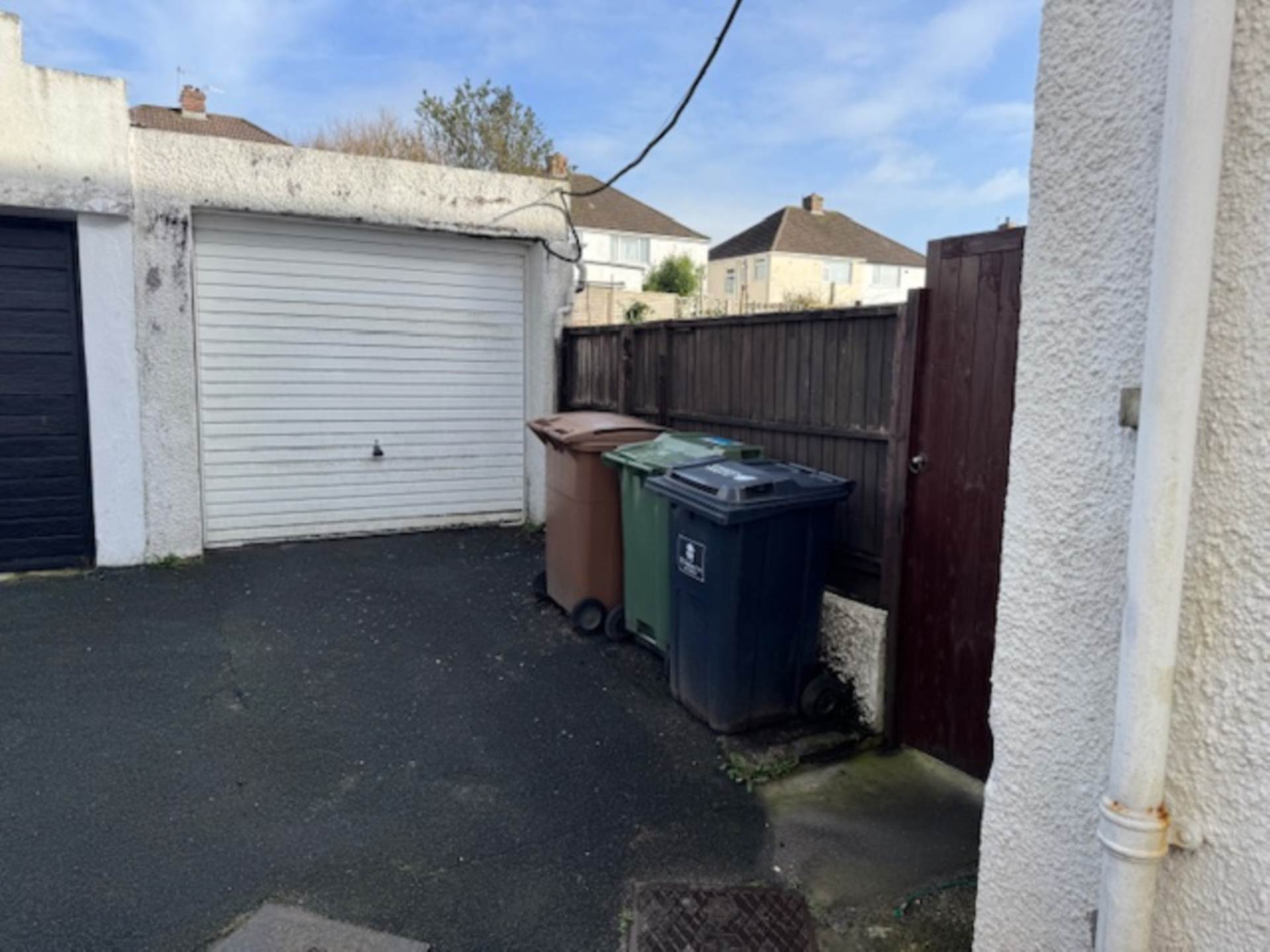 Woodford Avenue, Plympton, Image 16