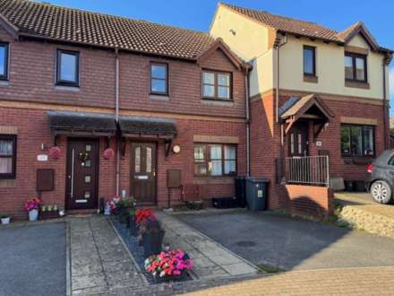 Honeysuckle Close, Paignton, Image 1