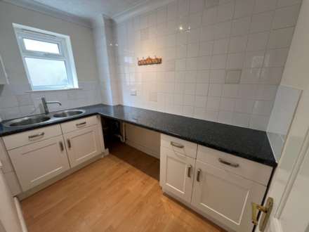 Badgers Close, Paignton, Image 6